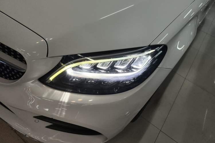 Used Mercedes-Benz C-Class 2019 Facelift C 260 L 4MATIC Sport Edition