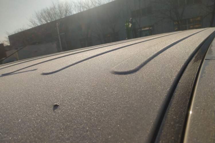 Used Wuling Yangguang 2024 300km Comfort-Grade Passenger Van 60kW
