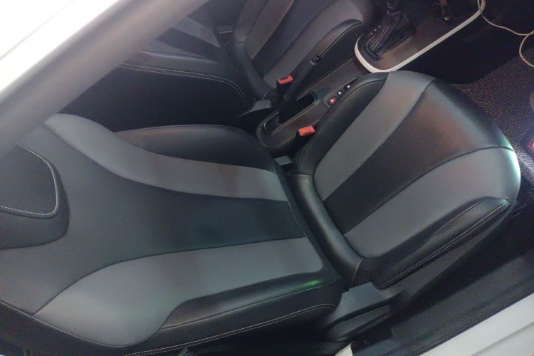 Used Roewe Clever 2022 311km QiQi BoBo Edition