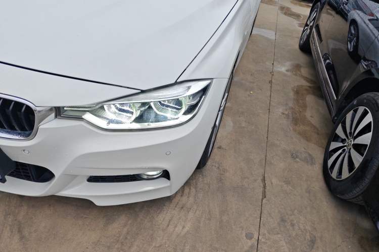 Used BMW 3 Series 2019 320i M Sport Package
