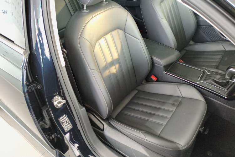 Used Volkswagen Passat 2024 280TSI Business Edition