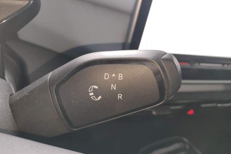 Used Volkswagen ID.4 X 2025 Smart Version Pure & Intelligent Enjoyment Edition
