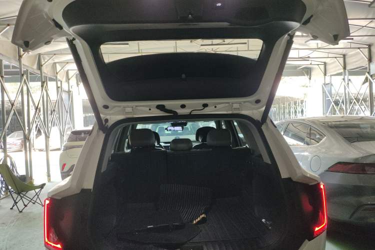 Used Kia EV5 2024 530 Land