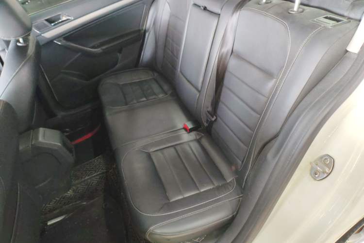 Used Volkswagen Lavida 2017 1.6L Automatic Comfort Edition