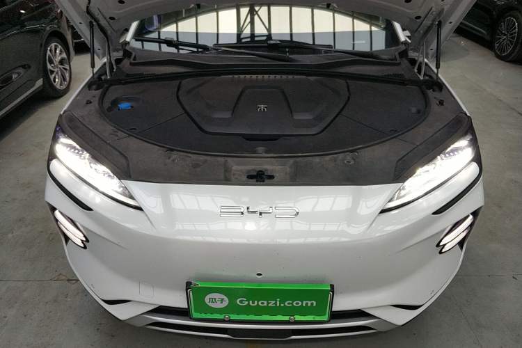 Used BYD Song PLUS New Energy 2024 Honor Edition EV 520km Premium Model