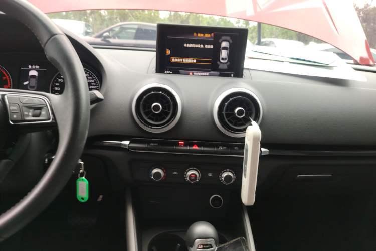 Used Audi A3 2019 Limousine 35 TFSI Fashion Edition China VI Emission Standard