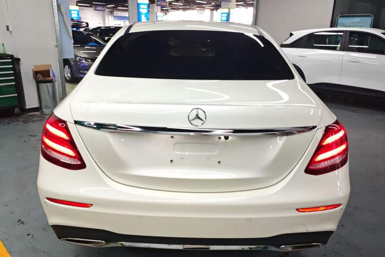 Used Mercedes-Benz E-Class 2019 E 200 L Sport Edition
