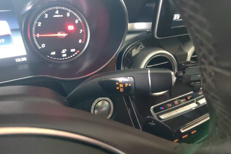 Used Mercedes-Benz GLC 2019 GLC 260 L 4MATIC Dynamic Model
