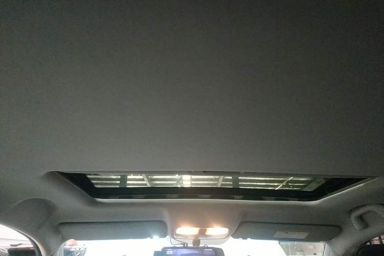 Used Changan CS75 2020 280T DCT Luxury Model China VI Standard
