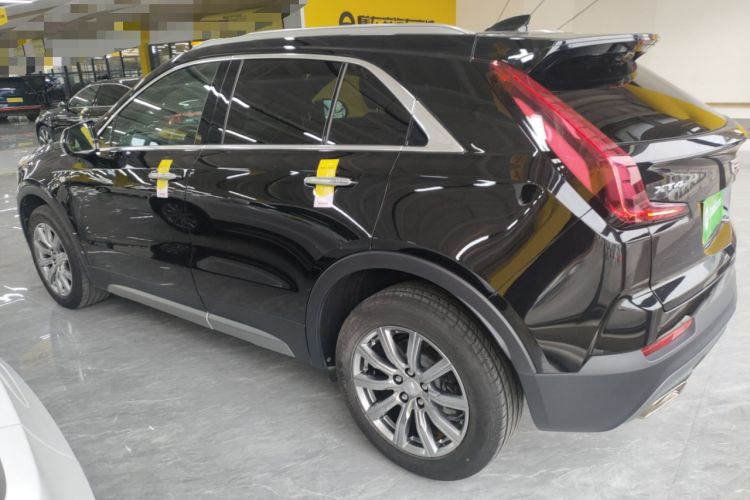 Used Cadillac XT4 2022 28T Two-Wheel-Drive Luxury Version