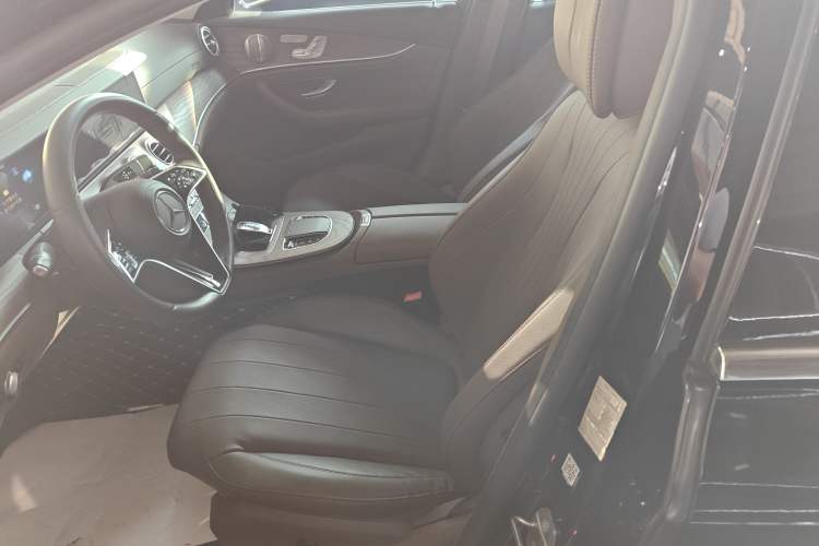 Used Mercedes-Benz E-Class 2021 Restyled E 300 L Luxury Edition
