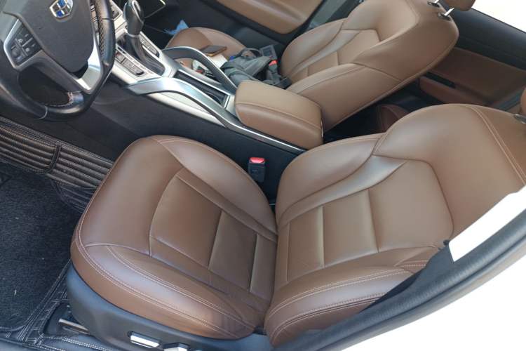 Used Geely Auto Emgrand X7 Sport 2016 1.8TD Automatic ZhiZun Version
