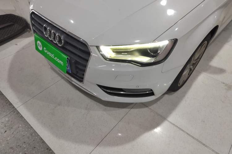 Used Audi A3 2015 Sportback 35 TFSI Millionth Anniversary Comfort Model