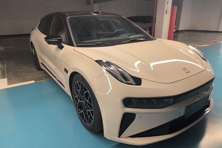 Used Zeekr 001 2025 YOU Edition 100 kWh All-Wheel Drive