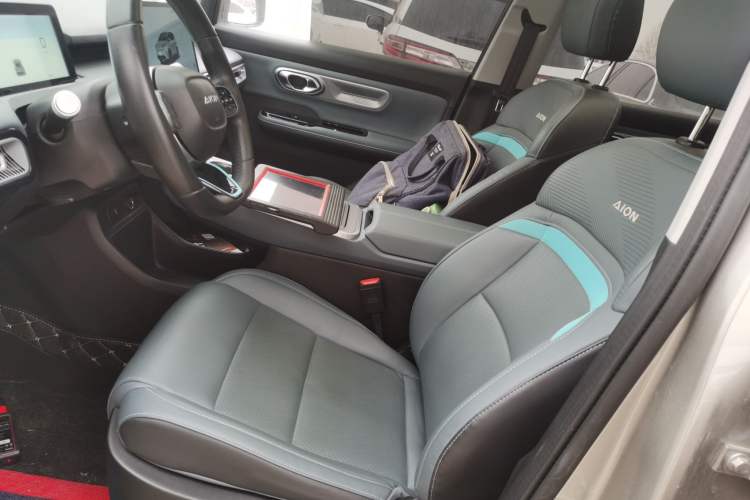 Used AION Y 2023 Younger Star Edition
