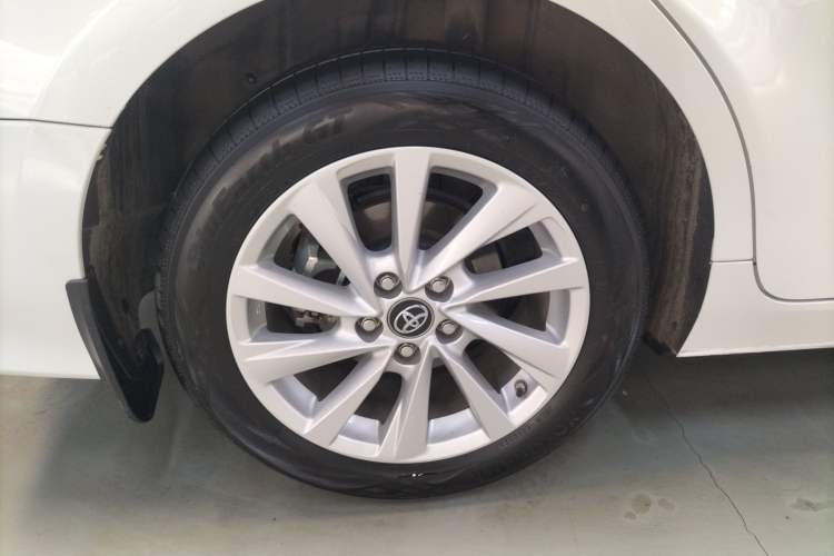 Used Toyota Camry 2023 Dual-Motor 2.5 HGVP Leading Edition