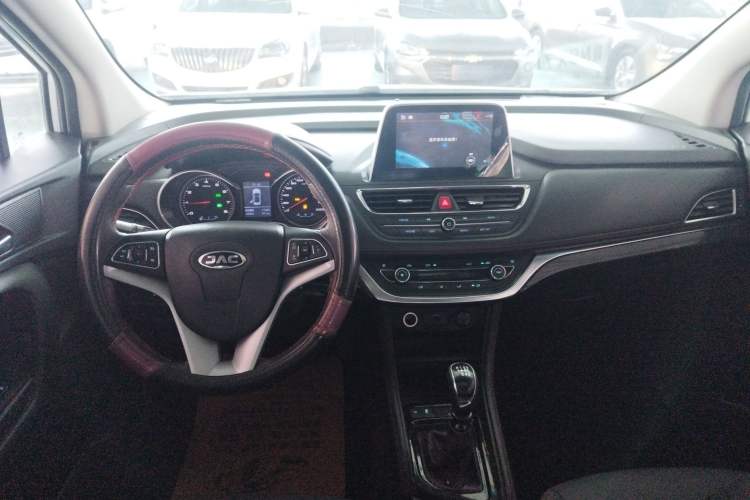 Used  Refine S3 2017 1.5L Manual Luxury Model
