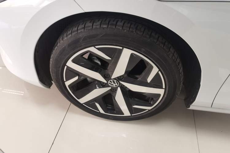 Used Volkswagen Lamando 2025 Lavida L 280TSI DSG Cool & Spicy Edition
