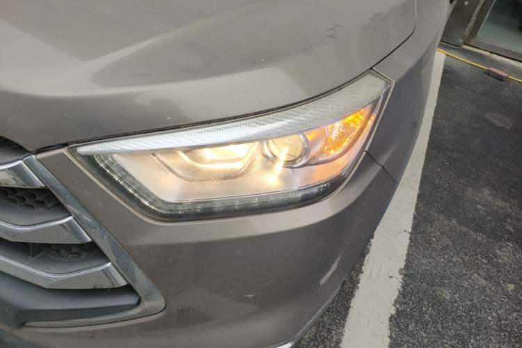 Used  Refine S3 2016 1.5L CVT Luxury Smart Version