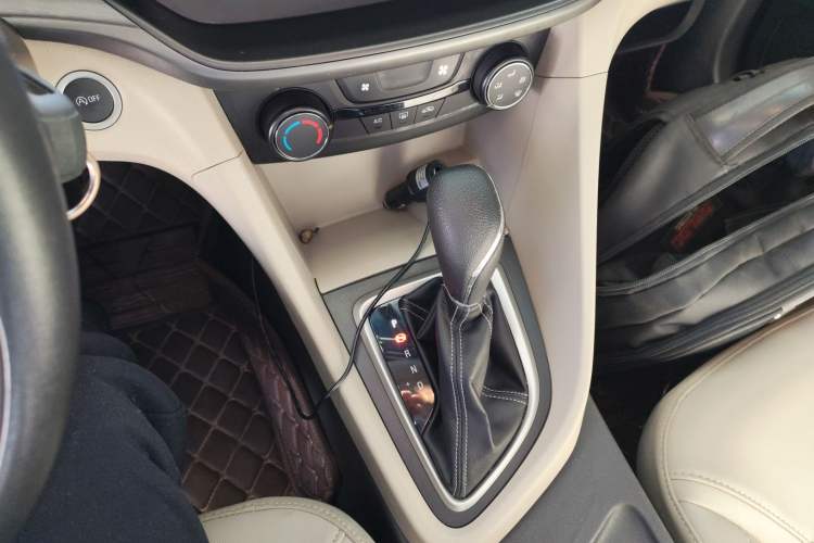 Used Buick GT 2017 15N Automatic Elite Version
