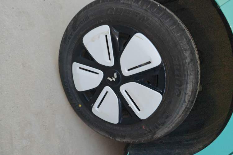 Used Wuling Hongguang MINIEV 2025 Four-Door Version Premium Edition
