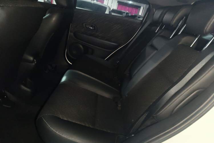 Used Honda XR-V 2017 1.5L LXi CVT Classic Edition
