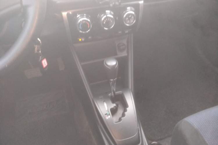 Used Toyota YARiS L 2016 Revised 1.5E CVT Charming Edition
