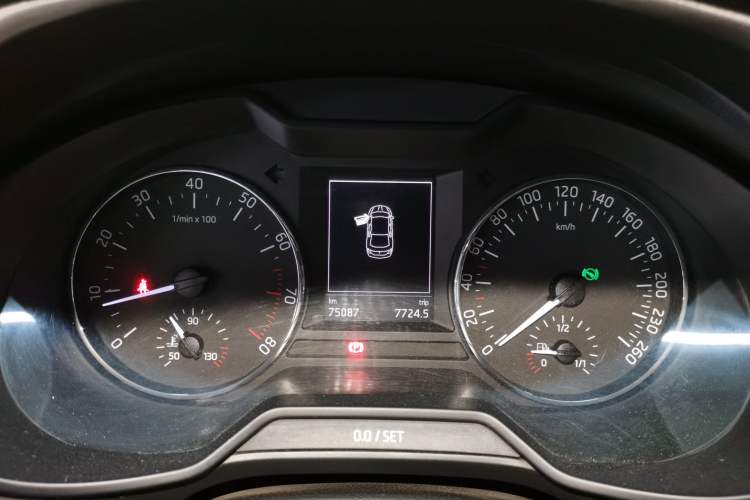 Used Skoda Octavia 2015 1.6L Automatic Yijun Edition
