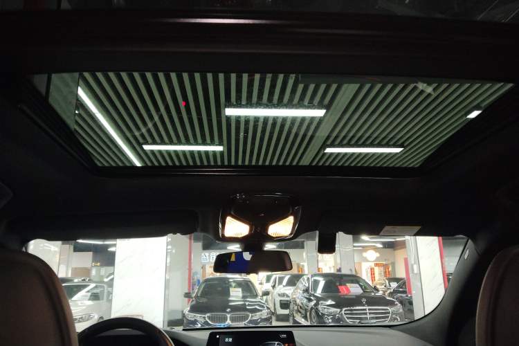 Used BMW 6 Series GT 2018 640i xDrive M Sport Package