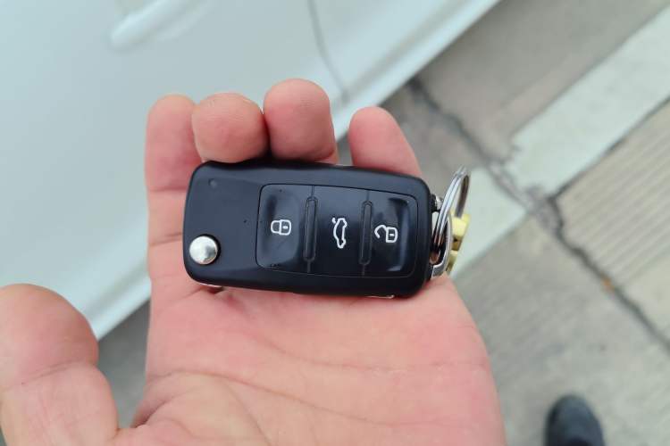 Used Volkswagen Polo 2016 1.6L Automatic Luxury Model