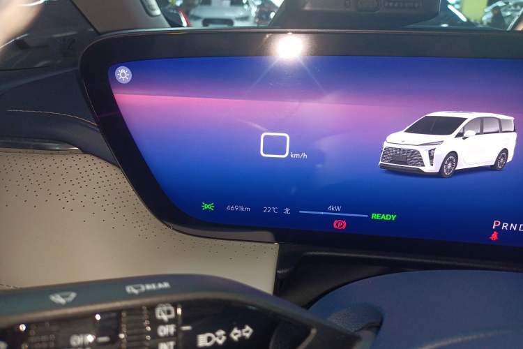 Used Buick GL8 New Energy 2024 Lu Zun Luxury Edition 7-Seater