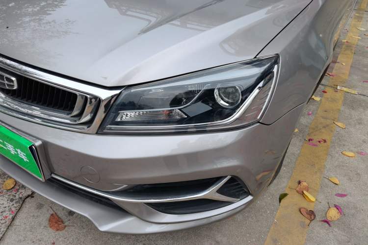 Used Geely Auto Emgrand 2019 Leading Edition 1.5L CVT Luxury Model China VI Standard