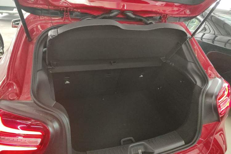 Used Mercedes-Benz A-Class (Import) 2016 A 200 Fashion Model