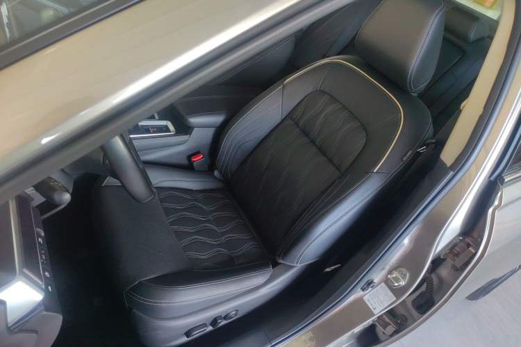 Used Nissan Teana 2022 2.0L XL-Upr Enjoyment Edition
