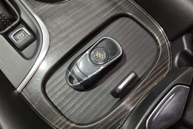 Used Buick Envision 2019 20T Two-Wheel Drive Elite Version China VI Standard
