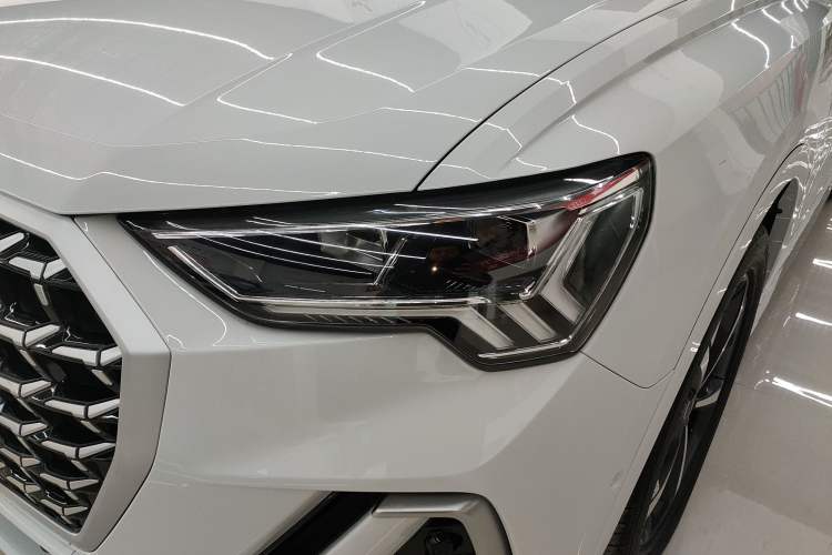 Used Audi Q3 2024 35 TFSI Fashion Dynamic Edition
