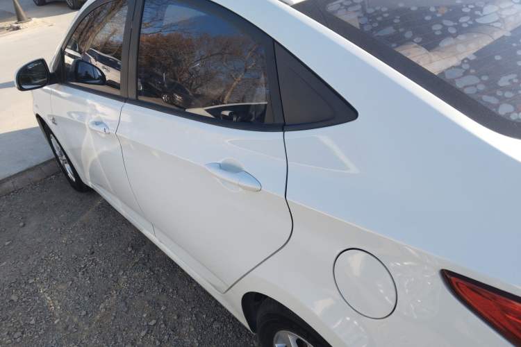 Used Hyundai Verna 2014 1.4L Manual Smart GLS Trim