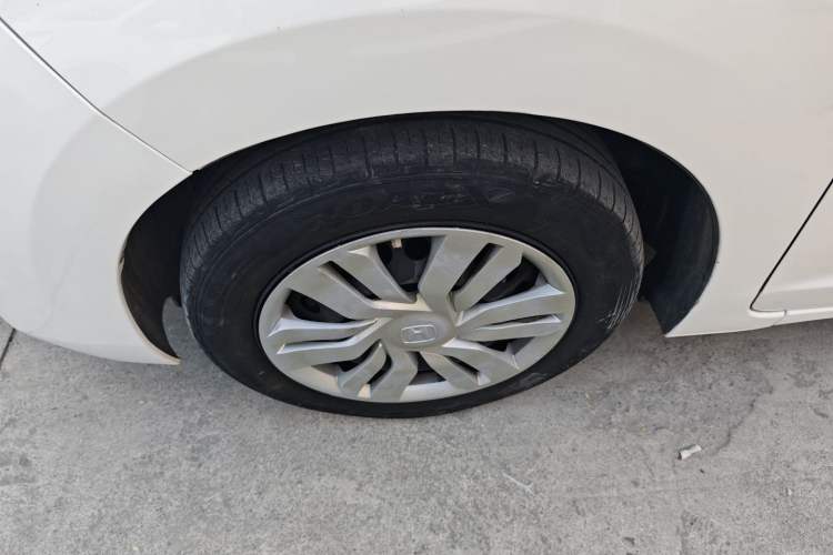 Used Honda Fit 2016 1.5L LXS CVT Comfort Sunroof Version
