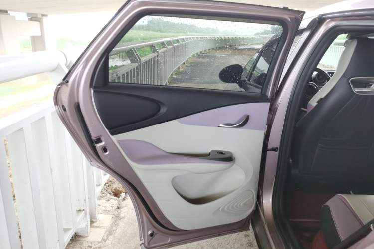 Used BYD Dolphin 2021 405 km Fashion Edition
