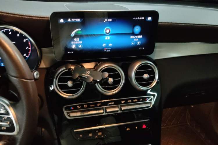 Used Mercedes-Benz GLC 2021 GLC 260 L 4MATIC Dynamic Edition