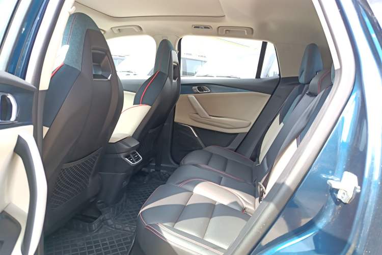 Used Lynk & Co 06 2020 1.5T YAO Halo
