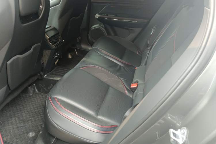 Used Lynk & Co 05 2020 2.0TD Four-Wheel Drive HypeHalo