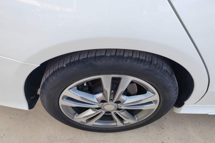 Used Mercedes-Benz C-Class 2016 C 200 L Sport Edition
