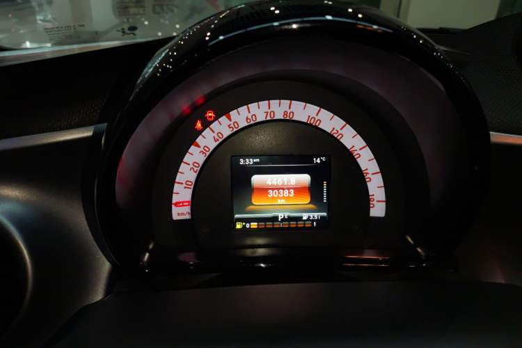 Used  forfour 2016 1.0L 52 kW Passion Edition