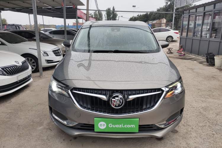 Used Buick GL6 2018 18T 6-Seater Prestige Model
