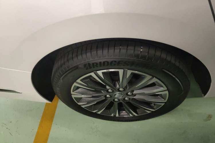 Used Buick GL8 2025 Lu Zun Deluxe Edition
