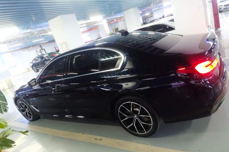 Used BMW 5 Series 2023 530Li Luxury Edition M Sport Package
