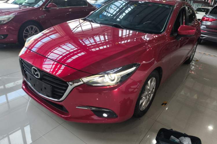Used Mazda Mazda 3 Axela 2017 Hatchback 1.5L Automatic Luxury Model Emission Standard China V
