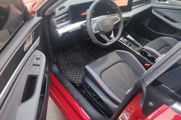 Used Volkswagen Lamando 2025 Lavida L 280TSI DSG Cool & Spicy Edition
