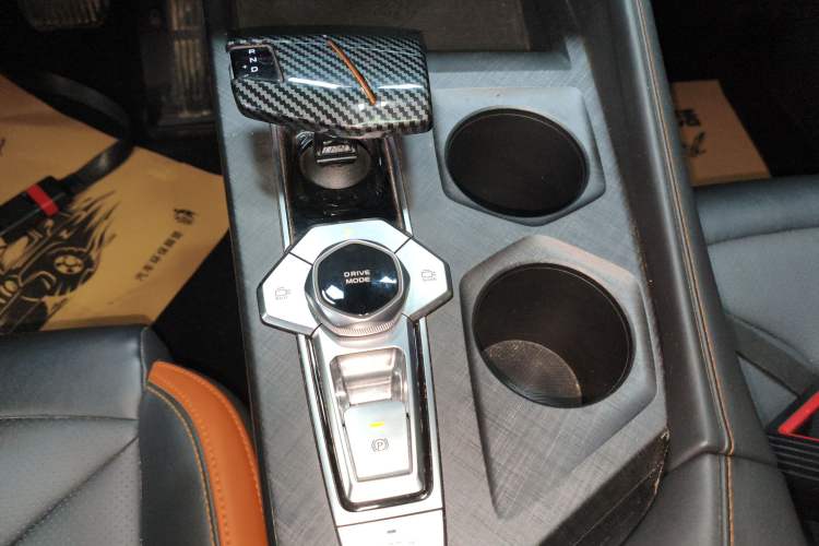 Used Changan UNI-V 2023 1.5T Prestige Model
